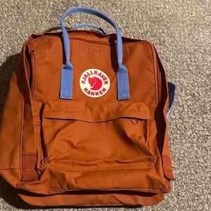 Fjallraven Kånken Rust Backpack with Blue Accents